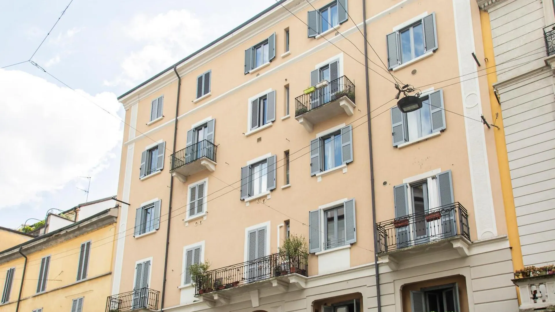 Sarpi Roof Apartment Milan