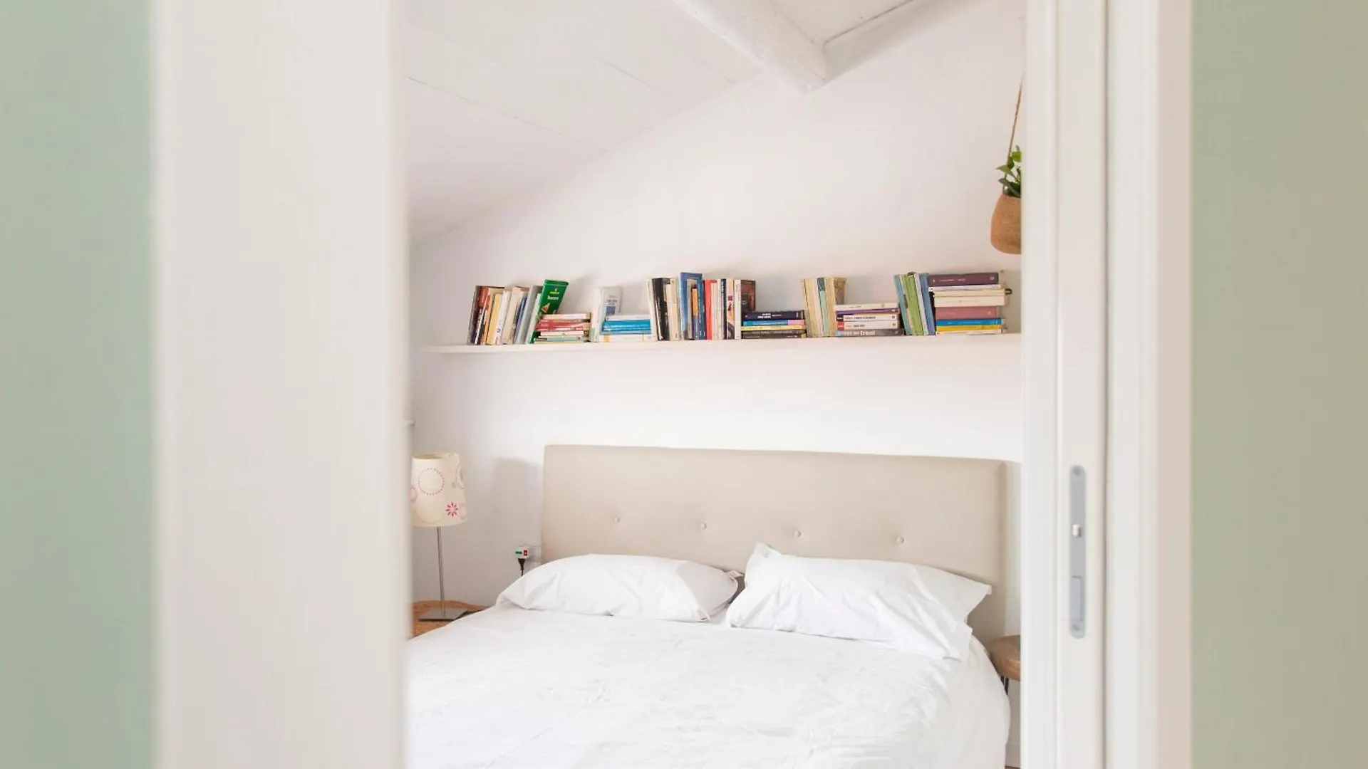 Ferienwohnung Sarpi Roof Mailand Apartment