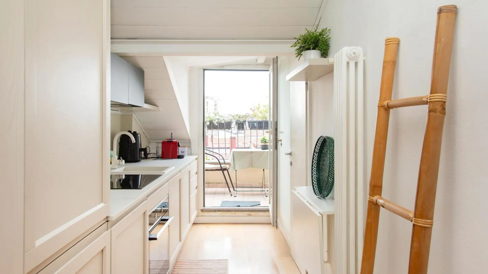 Apartment Ferienwohnung Sarpi Roof Mailand